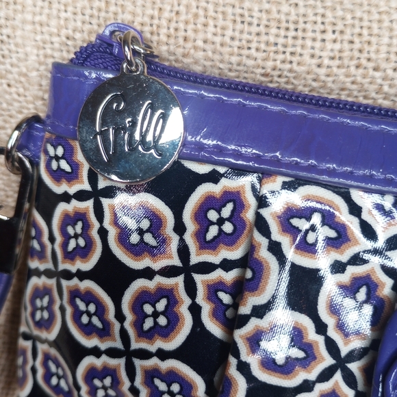 Vera Bradley FRILLS Collection Purple Zip Wristlet Simply Violet Patent Leather - Picture 7 of 9